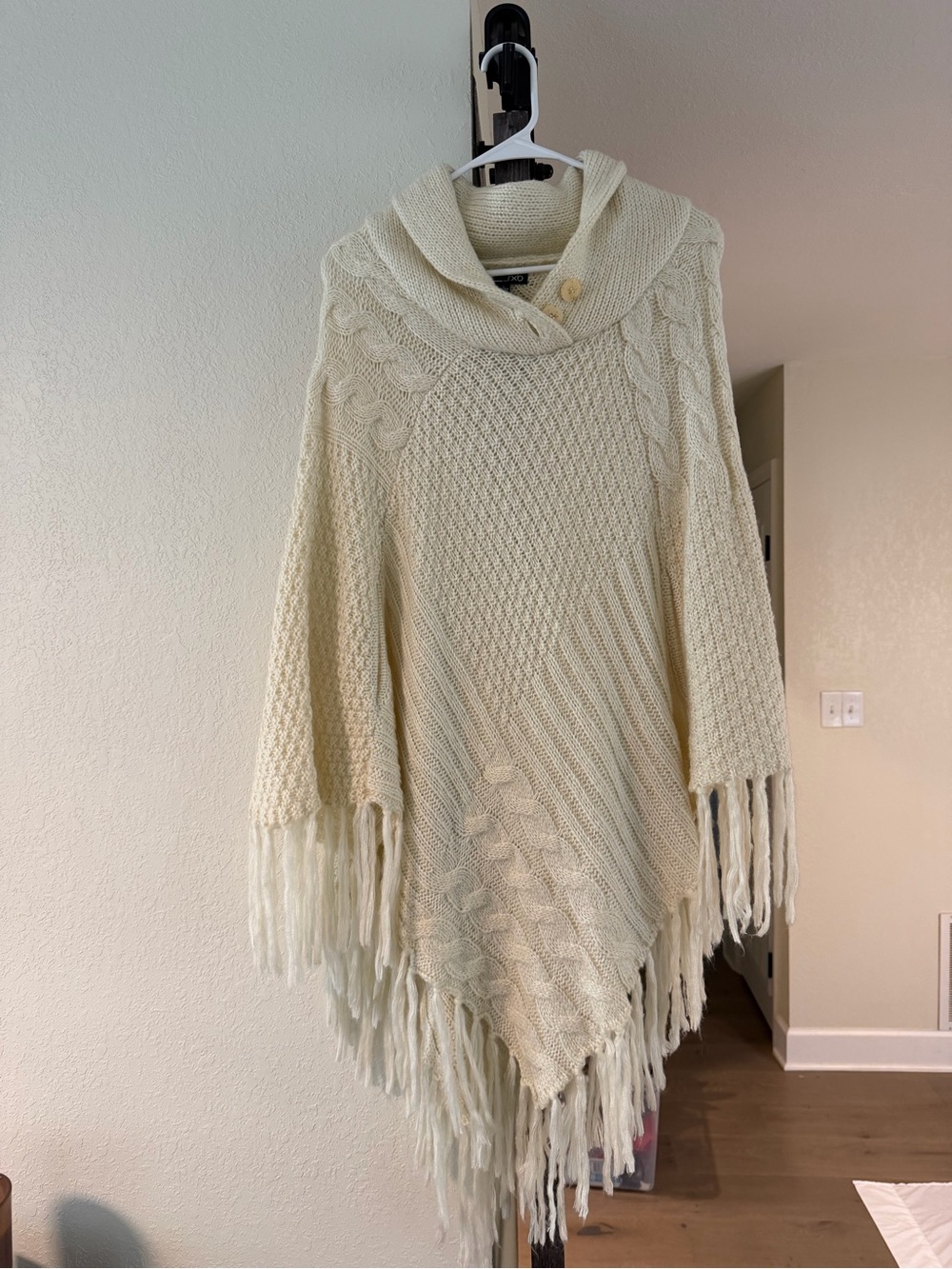 RXB Womens L Cream Cable Knit Poncho Sweater Fringe Cowl Neck Boho Ivory